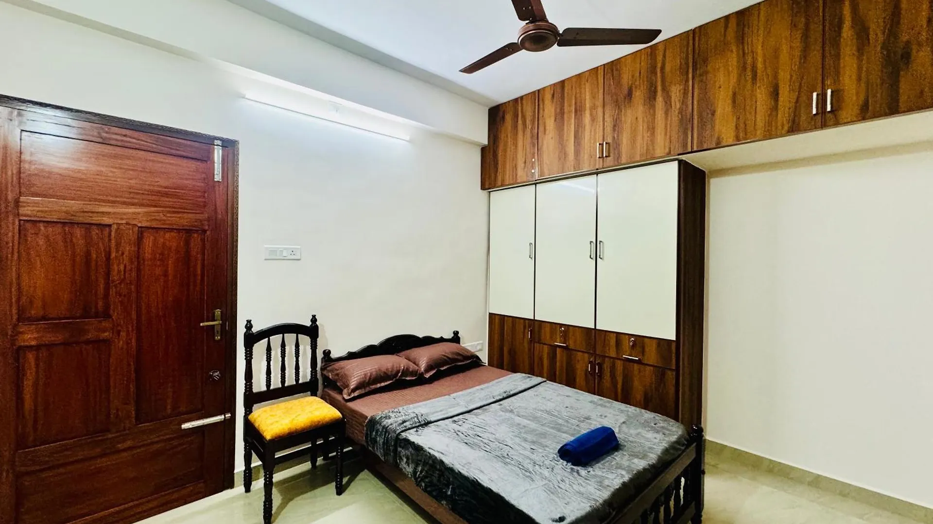טריואנדרום 2Bhk Budget Non Ac Apartment Trivandrum 0*,  הודו